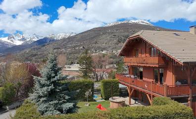 Maison d’hôte pour 3 personnes, avec jardin et terrasse, animaux acceptés à Briançon