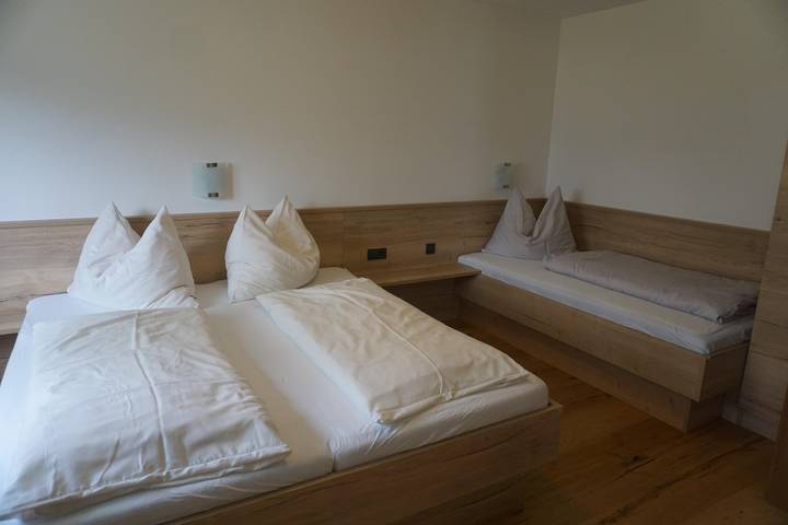 Ganze Ferienwohnung, Ferienwohnung mit Garten in Maurach, Eben am Achensee