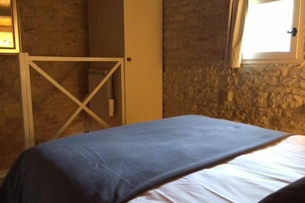 Maison de caractère avec parking jardin et piscine prives in Ars-en-Ré, Île de Ré