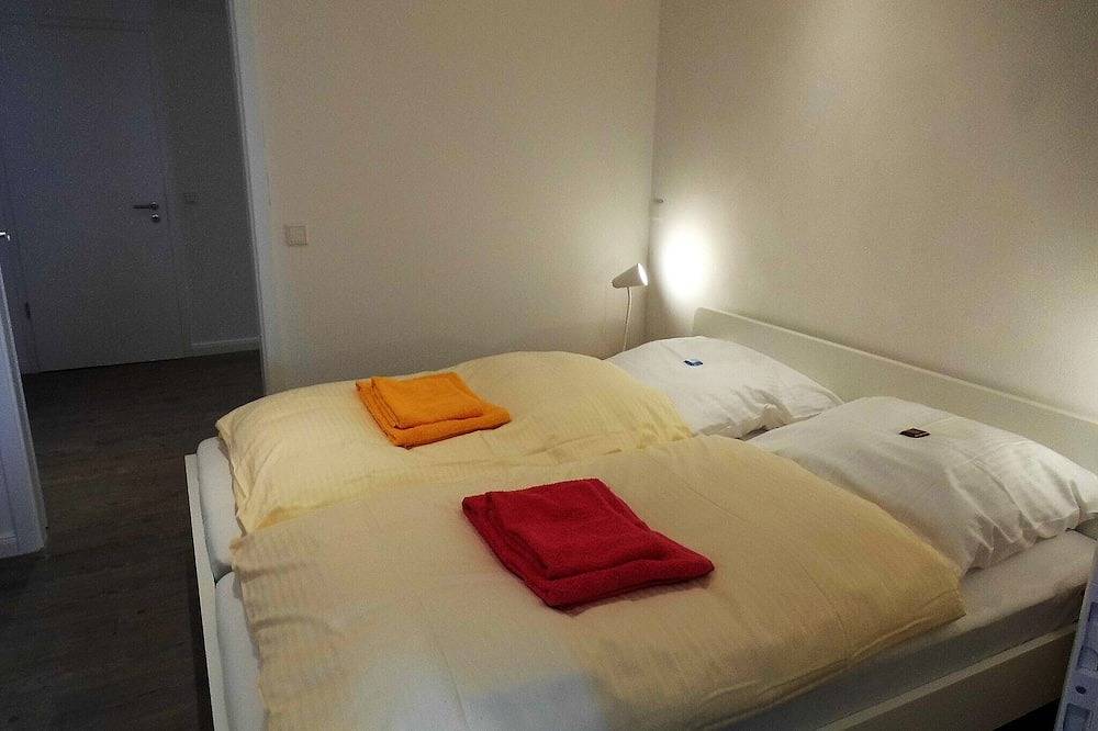 Ganze Wohnung, Haus Markt 12: ganze Etage auf 170 m² für bis zu 12 Personen zentral in Rheine in Rheine, Münsterland