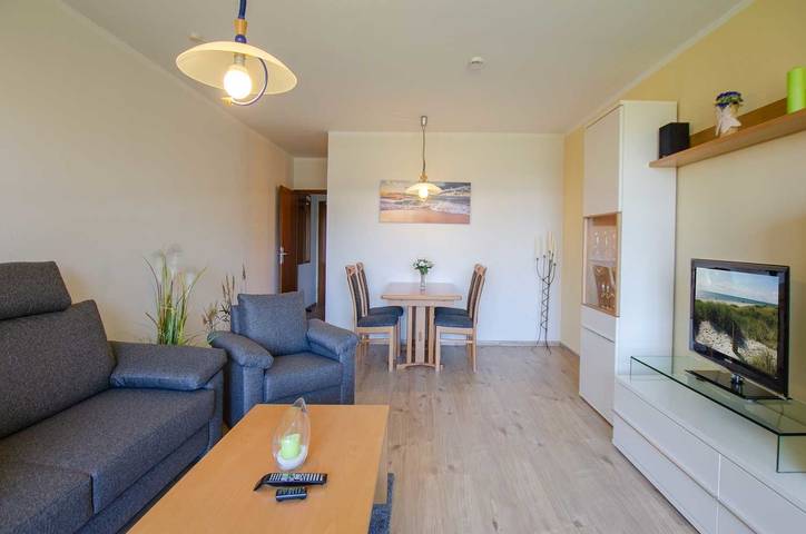 Ferienwohnung für 5 Personen, mit Seeblick und Balkon in Kellenhusen - 4