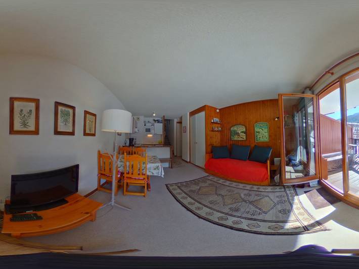 Gîte pour 4 personnes, avec balcon dans La Tania - 3