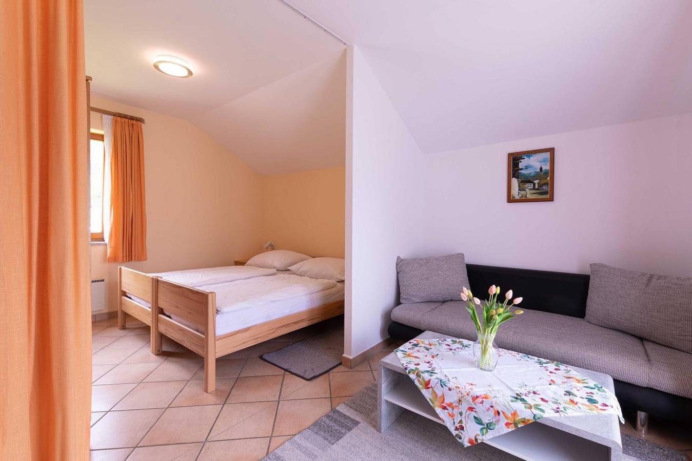 Ganze Wohnung, Apartment 'Isabelle Home' mit Bergblick, Gemeinschaftsgarten und Wlan in Hermagor, Hermagor-Pressegger See