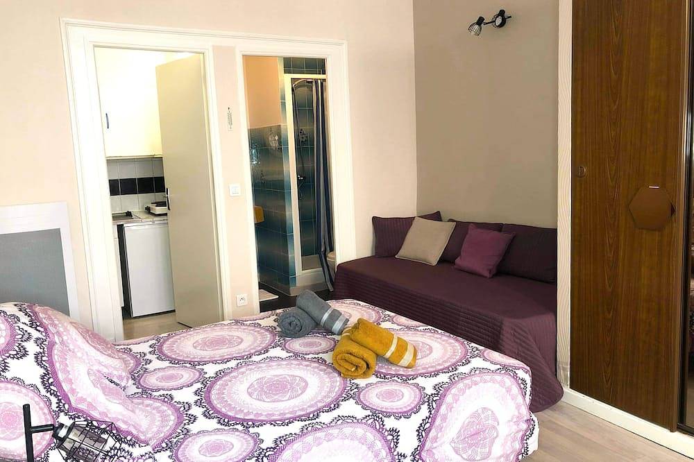 Appartement entier, Appartement tout confort à 100 mètres des thermes in Bourbonne-les-Bains, Haute-Marne