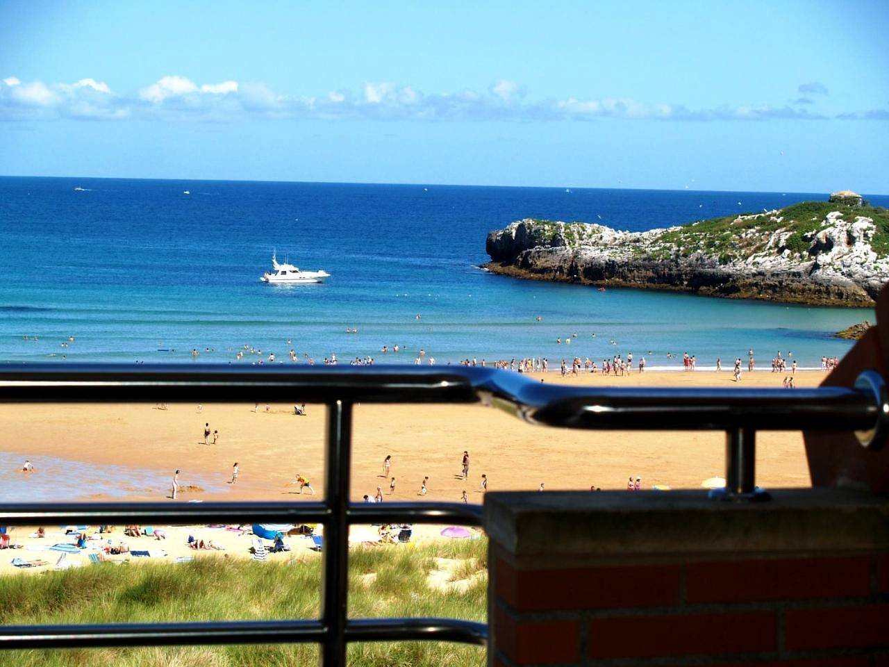 Hotel Marítimo Ris con garaje in Noja, Costa de Cantabria