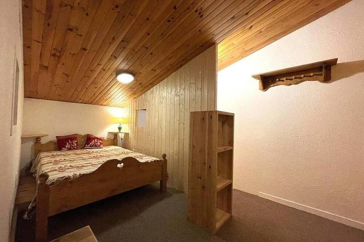 Geheel appartement, Op 10m van de ski piste, 2e verdieping, uitzicht station, balkon, televisie, ski-kluis, 43m² in Les Menuires, Saint-Martin-de-Belleville