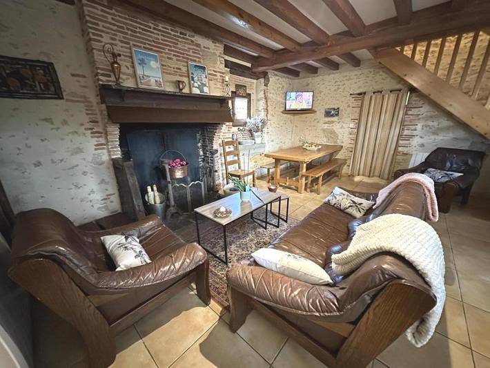 Gîte pour 4 personnes, avec terrasse ainsi que piscine et jardin dans Mont-de-Marsan - 4