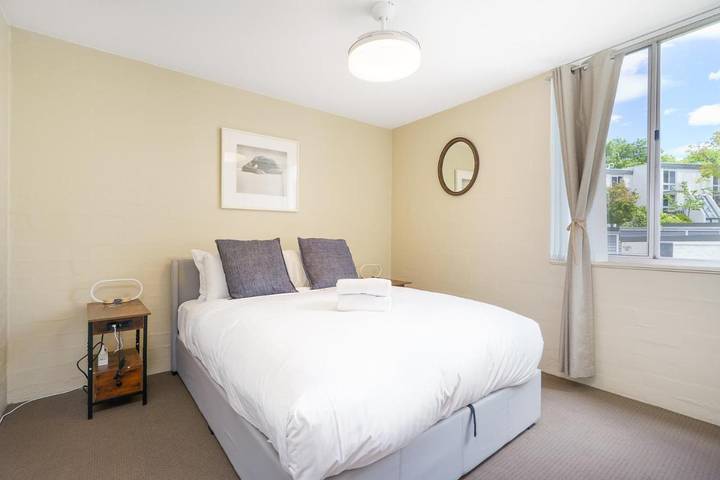 Gîte pour 4 personnes, avec vue ainsi que balcon et jardin dans Kingston - 3