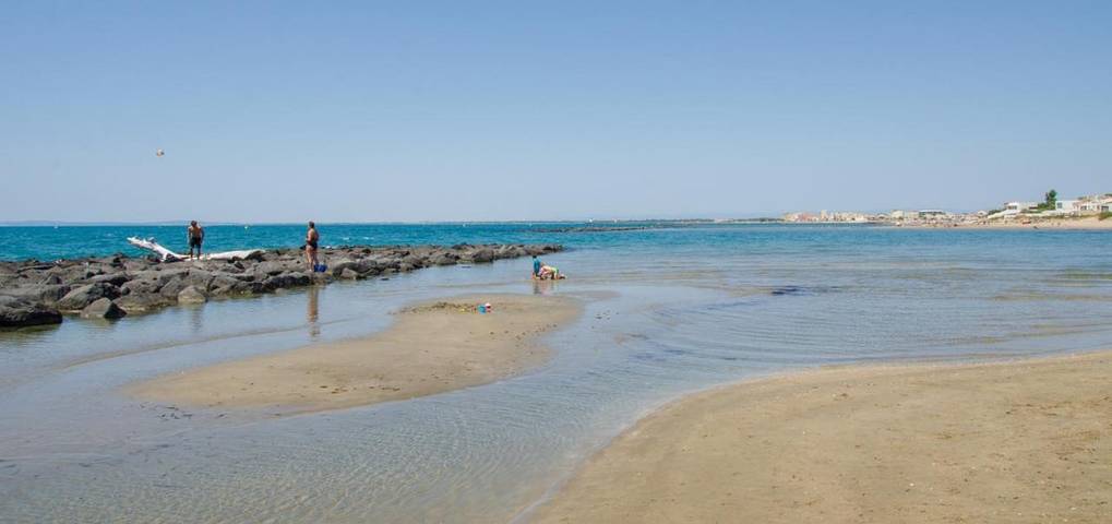 Camping pour 4 personnes, avec piscine au Grau-d'Agde - 3
