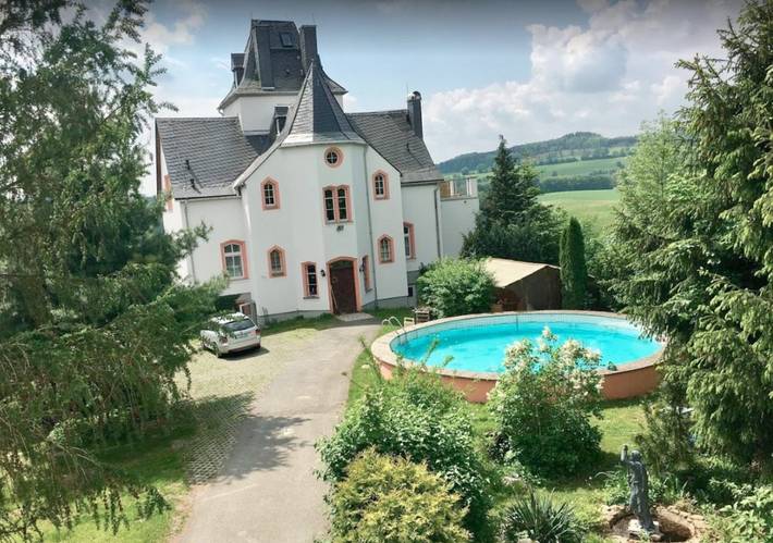 Location de vacances pour 3 personnes, avec piscine et jardin à Wolkenstein (Allemagne)