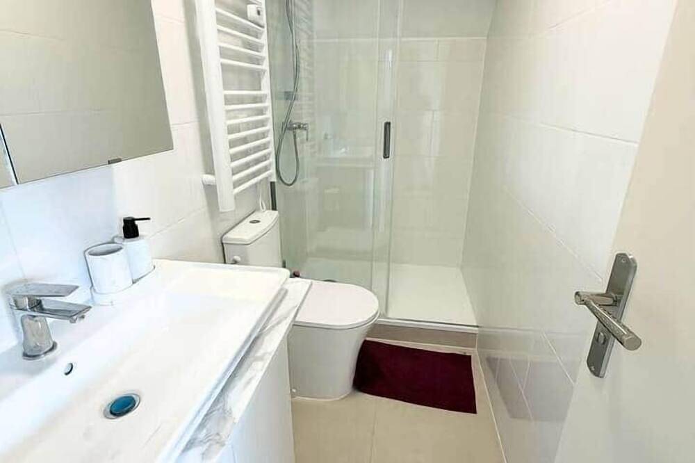 Ganze Wohnung, Qhome 7 - Bright 2-room apartment between Paris and Disney in Noisy-le-Grand, Seine-Saint-Denis