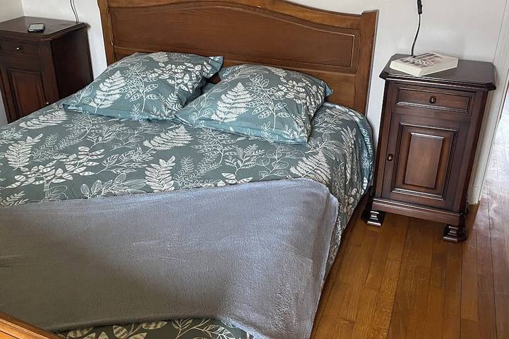 Location de vacances pour 10 personnes, avec jardin, animaux acceptés dans Saint-Angel (Puy-de-Dôme) - 2