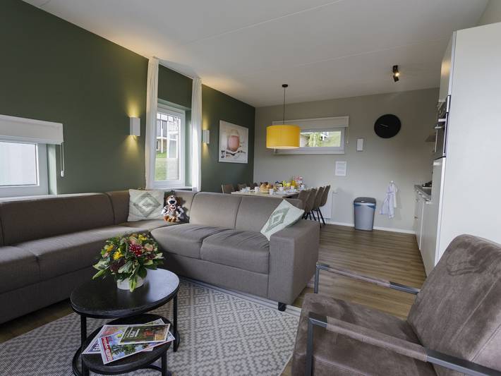 Ferienhaus für 8 Personen, mit Terrasse und Pool, kinderfreundlich in Heimbach - 4