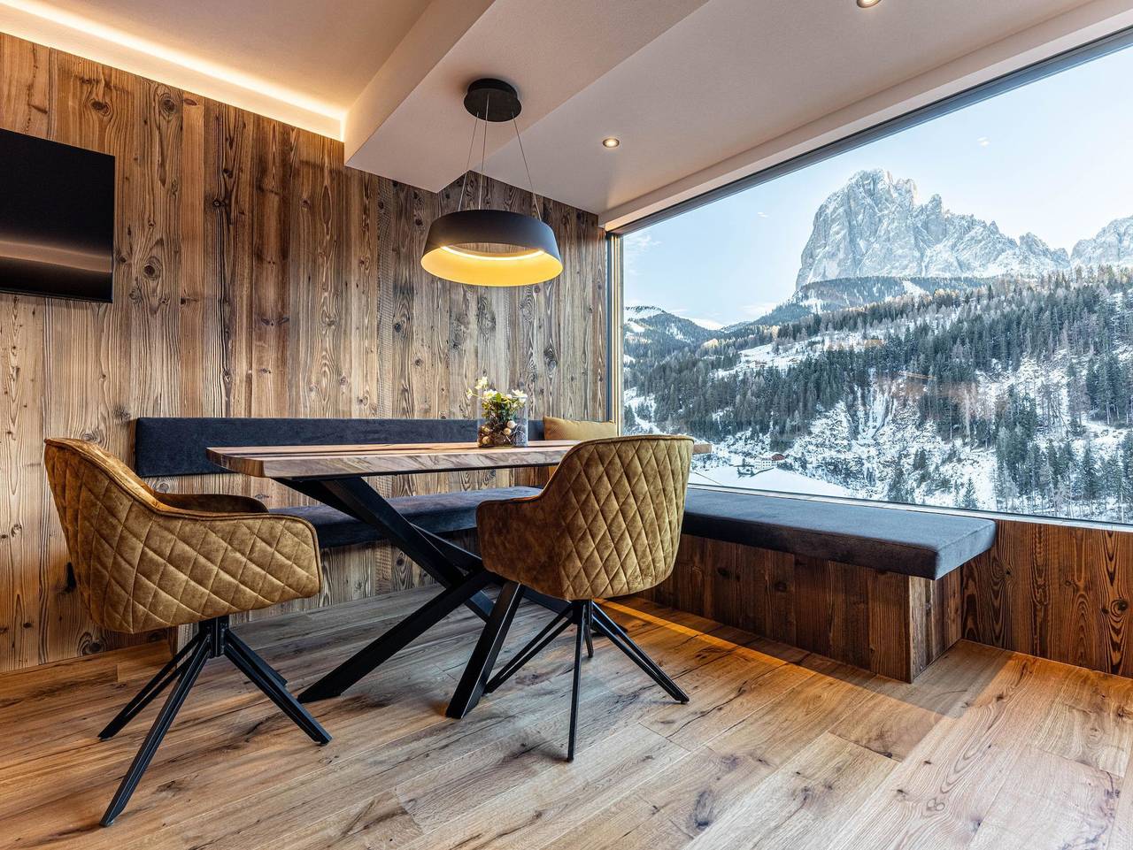 Ganze Wohnung, Apartments Enjoy Dolomites - Chalet - Wohnung mit 2 Doppelzimmern und 1 Einzelzimmer – 100 m² in St. Christina in Gröden, Dolomiti Superski