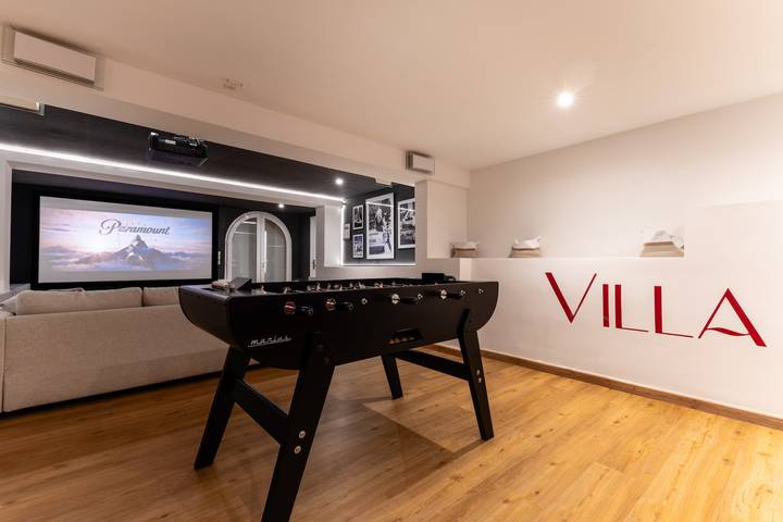 Villa pour 11 personnes, avec Balcon et Terrasse ainsi que Jardin et Piscine à Agde - 3