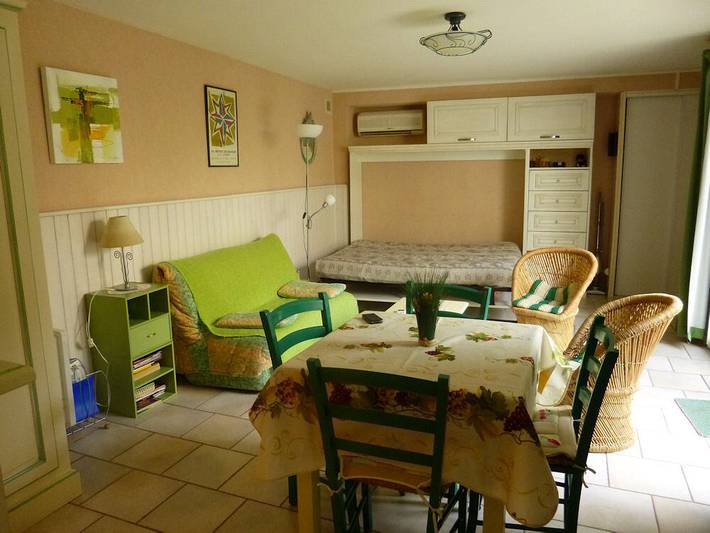 Gîte pour 2 personnes, avec terrasse et jardin à Carcassonne - 3