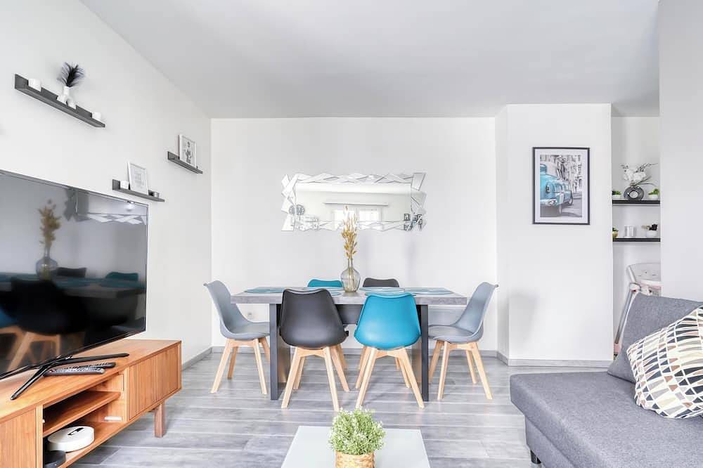 Entire apartment, ღ ღ Wonderful flat near to Disneyland 6 pers ღ ღ in Serris, Seine-et-Marne