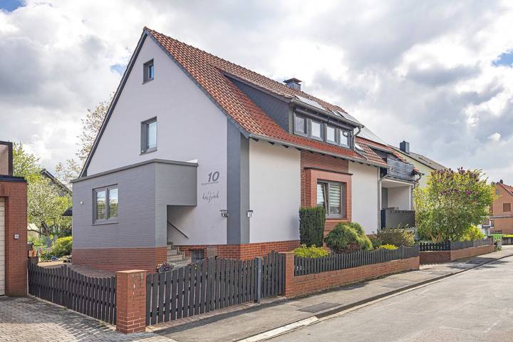Hel lejlighed, Holiday Apartment "Harzreich" with Balcony, Shared Garden and Wi-Fi in Seesen, Harzvorland