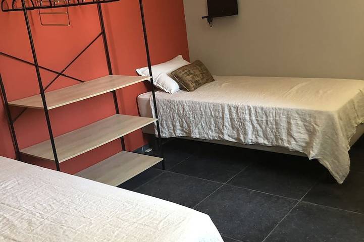 Location de vacances pour 6 personnes, avec jardin et terrasse à Alès - 2