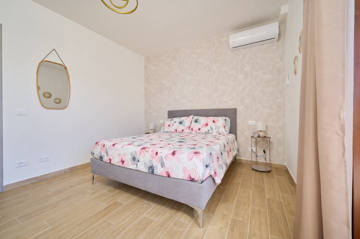 Ganze Wohnung, Ferienwohnung 'Sara' mit Privatterrasse, Wlan und Klimaanlage in Massa Marittima, Grosseto Provinz