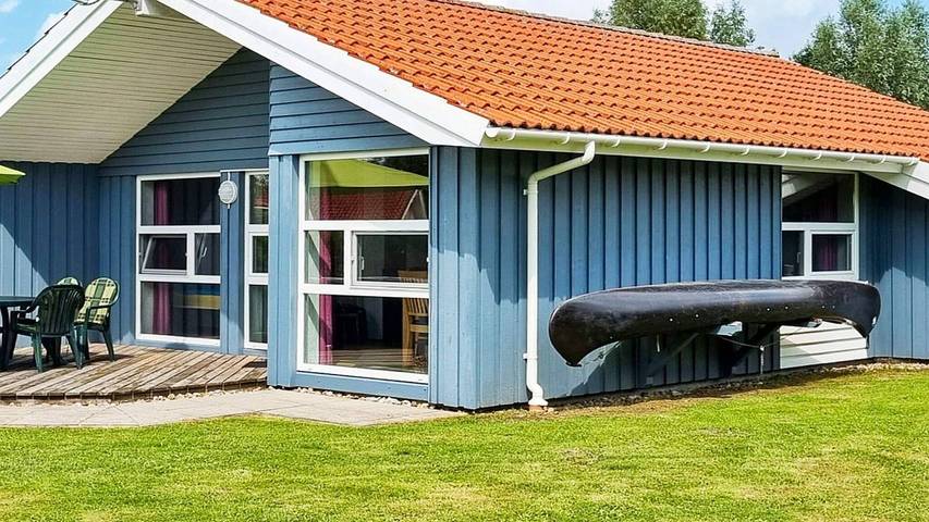 Ferienhaus für 6 Personen, mit Sauna und Whirlpool sowie Garten und Terrasse in Otterndorf