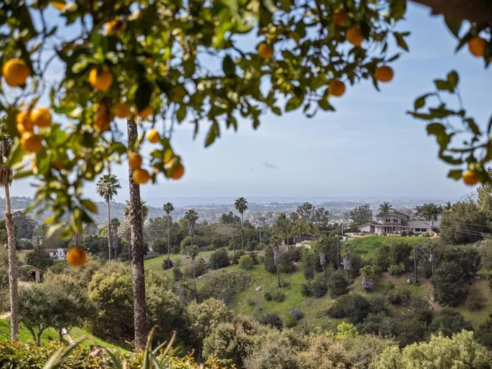 Casa de vacaciones para 6 personas, con jardín y vistas - 1