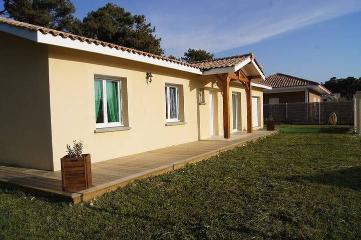 Maison de vacances pour 8 personnes, avec jacuzzi et jardin à Vensac