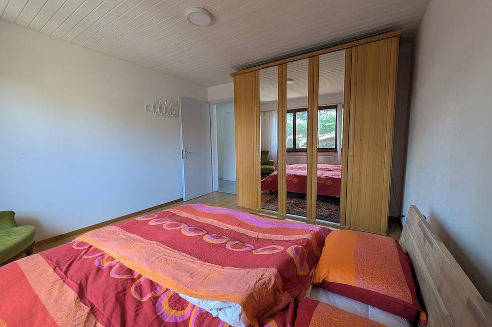 Charming Renovated Villa with Lush Garden & Hot Tub , La Neuveville, Switzerland in La Neuveville, Naturpark Chasseral