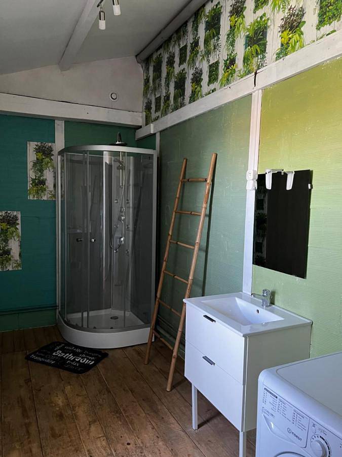 Location de vacances pour 20 personnes, avec jardin ainsi que piscine et vue à La Réorthe - 4