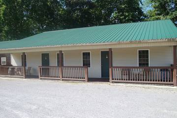 Vacation House for 6 Guests in Lake Cumberland, Russell County, Picture 4