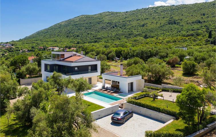 Ferienhaus für 8 Personen, mit Sauna in Istrien