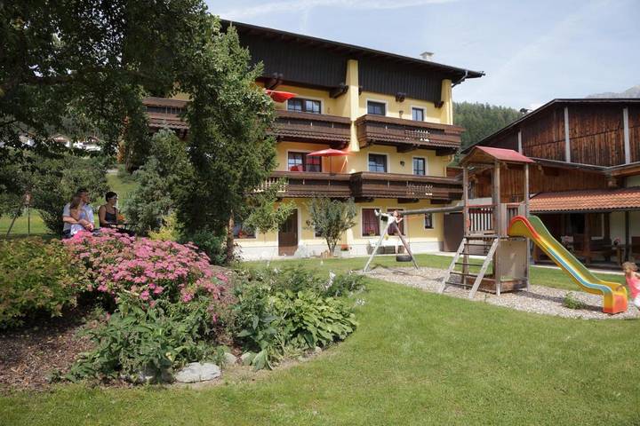 Ferienwohnung für 4 Personen, mit Balkon und Terrasse sowie Garten und Pool in Tarrenz - 4