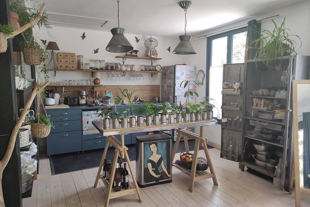 A charming house 5 km from Paris, accommodating up to eight travelers in Clamart, Hauts-de-Seine