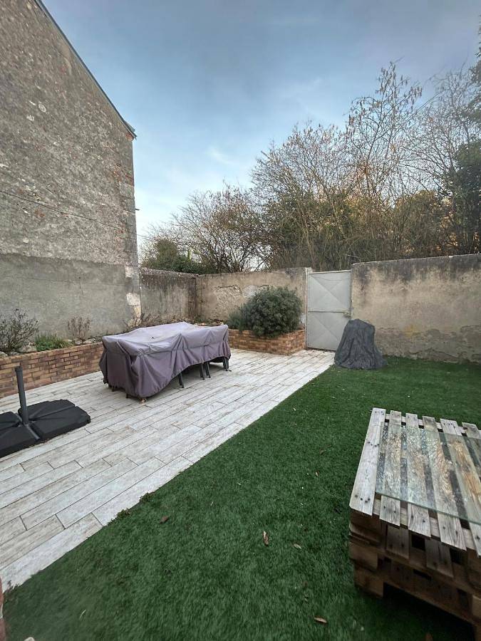 Location de vacances pour 11 personnes, avec jardin à Gien - 2