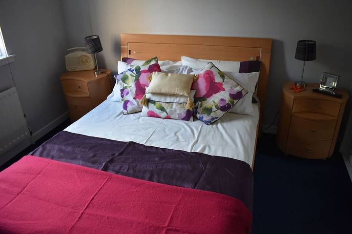 Ganze Wohnung, Makellose gemütliche Wohnung neben Holyrood Park in Edinburgh, Edinburgh und Lothian