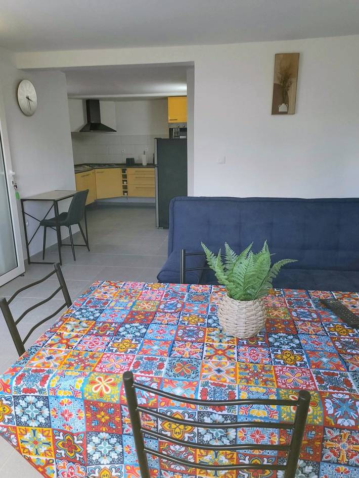 Gîte pour 4 personnes, avec terrasse et jardin dans Fort-de-France - 4