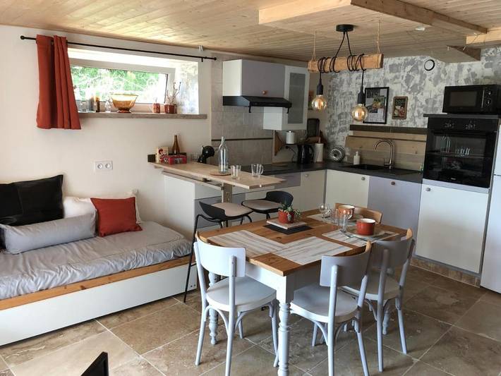 Apartamento de vacaciones para 6 personas, con vistas y jardín - 1
