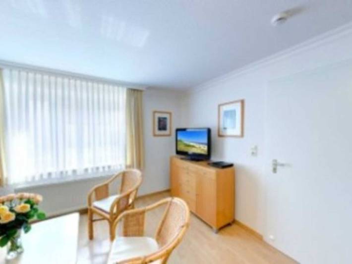 Ferienwohnung für 4 Personen, mit Sauna und Garten sowie Terrasse, kinderfreundlich in Ahlbeck - 4