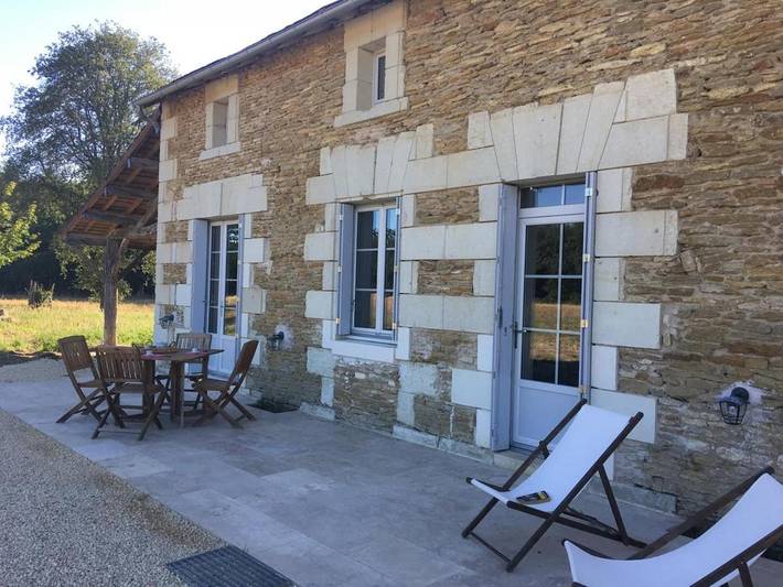 Location de vacances pour 4 personnes, avec jardin dans Verrue