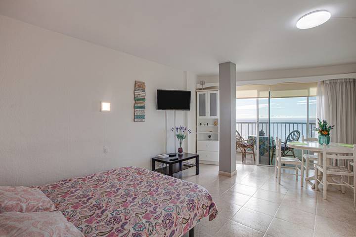 Ganze Wohnung, Einzimmerapartment "Sarai" mit Meerblick, Bergblick, Wlan & Terrasse in San Marcos, Teneriffa Nord