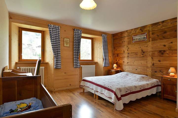 Chalet pour 10 personnes, avec jardin et balcon, animaux acceptés à Abondance - 2