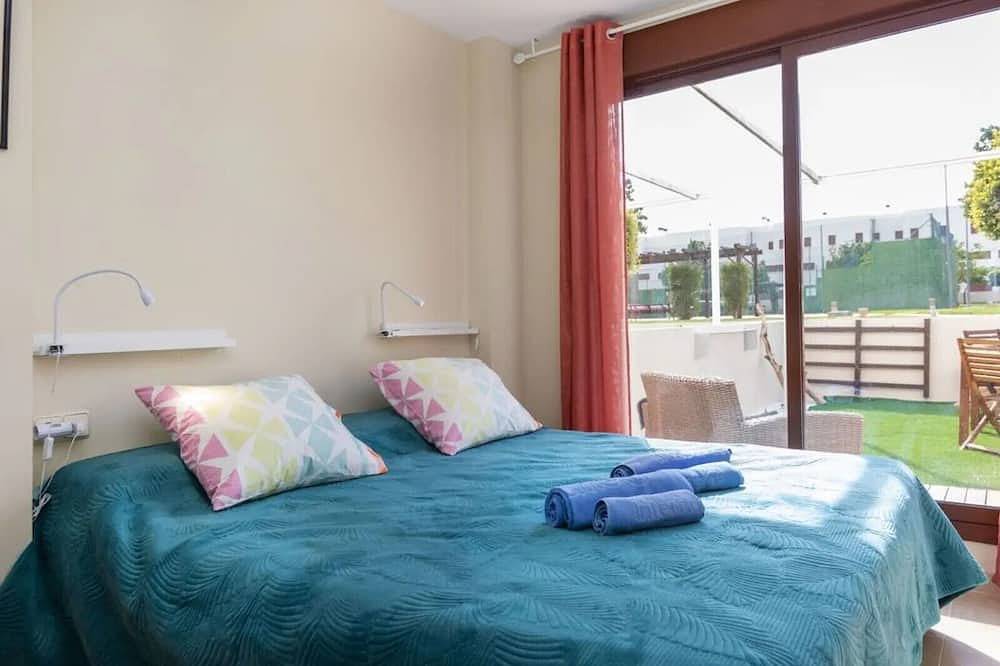 Apartamento entero, Golf San Jordi (Vinaros) Apartment 81m2 2 bedrooms, 2 bathrooms and living room 2 gardens. in San Jorge, Provincia de Castellón