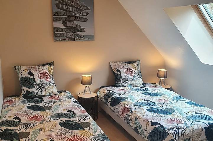 Location de vacances pour 7 personnes, avec terrasse et jardin à Scaër - 4