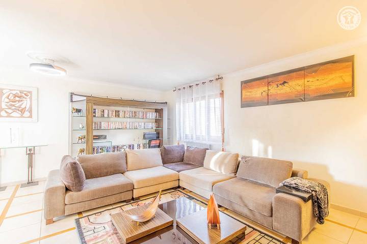 Gîte pour 6 personnes, avec terrasse, animaux acceptés à Autun - 4