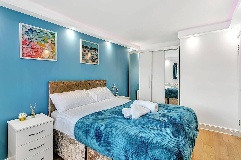 Appartement entier, Aspen Cl – Private Room with Shared Spa & Sauna in Buckinghamshire