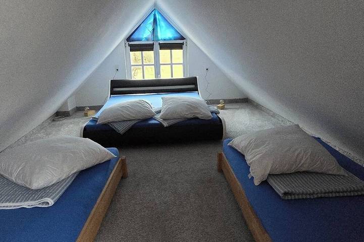 Luftkurort  Eslohe  Ferienhaus Zentrum  300 qm Wohnfläche   18 Personen in Eslohe, Hochsauerlandkreis