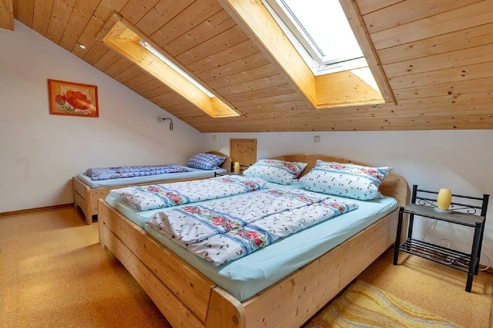 Ganze Wohnung, Fewo 1 | 4-Sterne Fewo mit 100qm für bis zu 9 Personen in Fürstenstein, Ostbayern