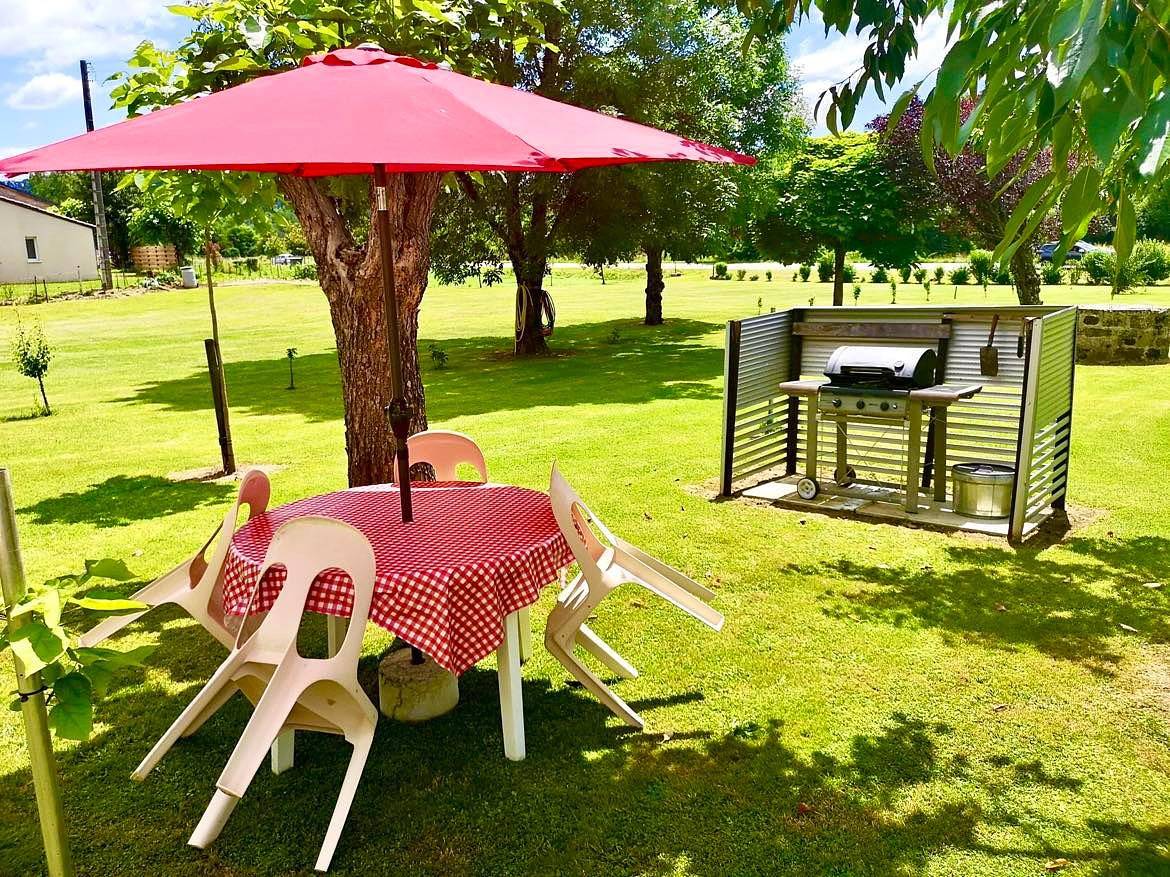 Gîte für 6 Personen mit Terrasse in Figeac, Lot