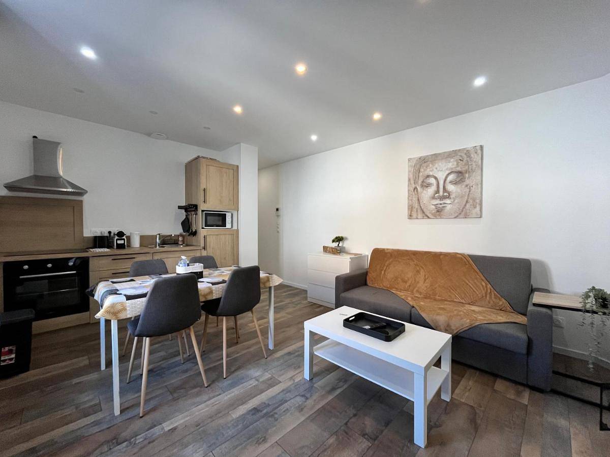 Appartement entier, One-Bedroom Apartment in Hayingen, Moselle