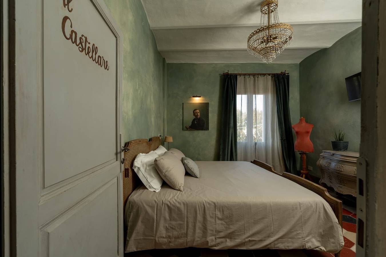 Chambre 'Il Castellare' avec jardin partagé, Wi-Fi et climatisation in Campiglia d'Orcia, Castiglione d'Orcia region